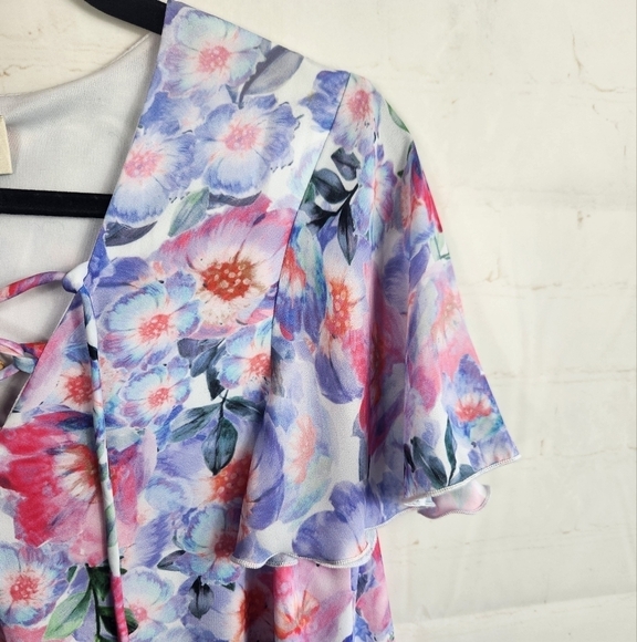 Show Me Your MuMu Kylie Floral Lace-Up Boho Flowy Vacation Mini Dress XS (0-2) - Picture 7 of 14